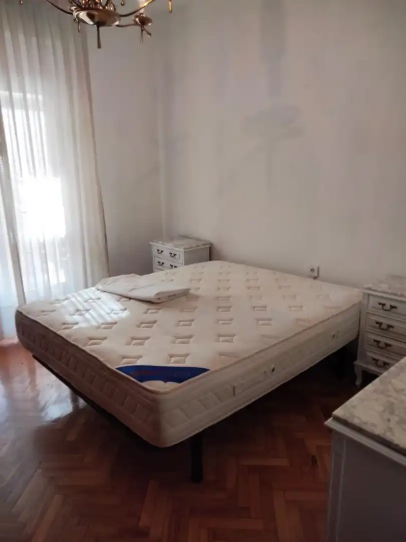 Apartamento de alquiler en Avenida de Portugal, 12, Casco Antiguo Habitación de Apartamento de alquiler en Zamora Capital con Calefacción, Parquet y Terraza