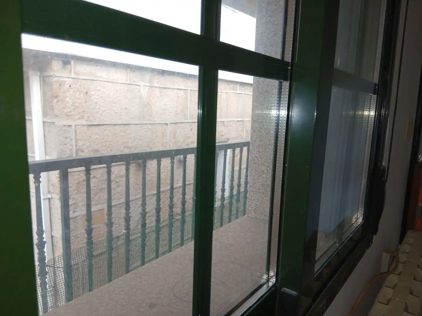 Einfamilien-Reihenhaus zum Verkauf in Rũa Avelino Montero Ríos, 155, Pontevedra Capital Terrasse von Einfamilien-Reihenhaus zum Verkauf in Pontevedra Capital mit Terrasse und Balkon