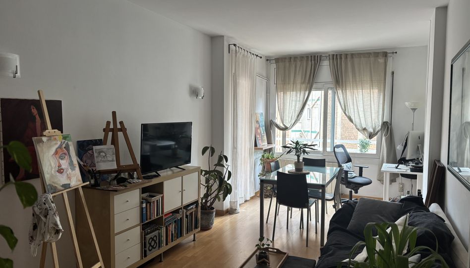 Habitación en Carrer de València, 594, El Camp de l'Arpa del Clot, Barcelona Capital - imagen 1 Foto 1 de Habitación en Carrer de València, 594, El Camp de l'Arpa del Clot, Barcelona Capital