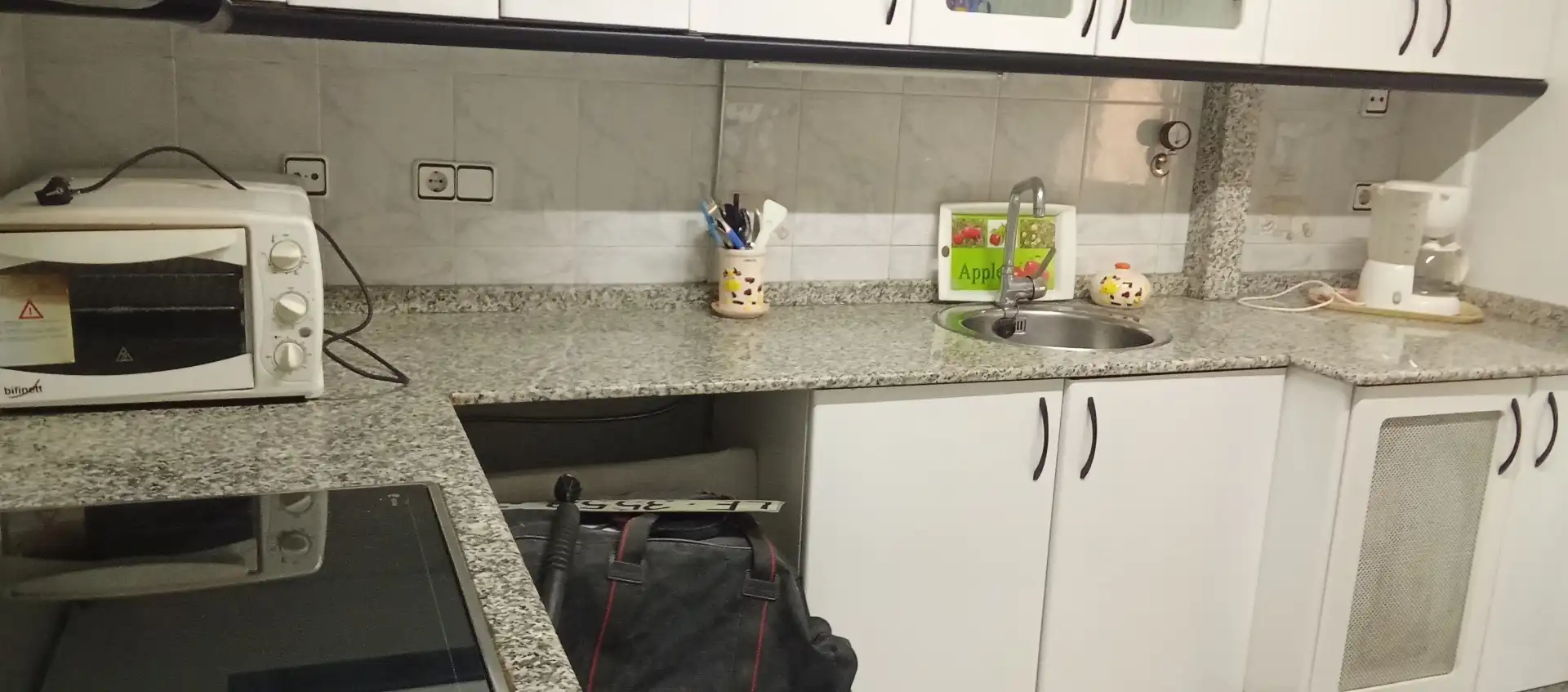 Flat for sale in Calle Alfredo Agosti, 12, Flores de Sil - La Placa Kitchen of Flat for sale in Ponferrada with Heating and Furnished