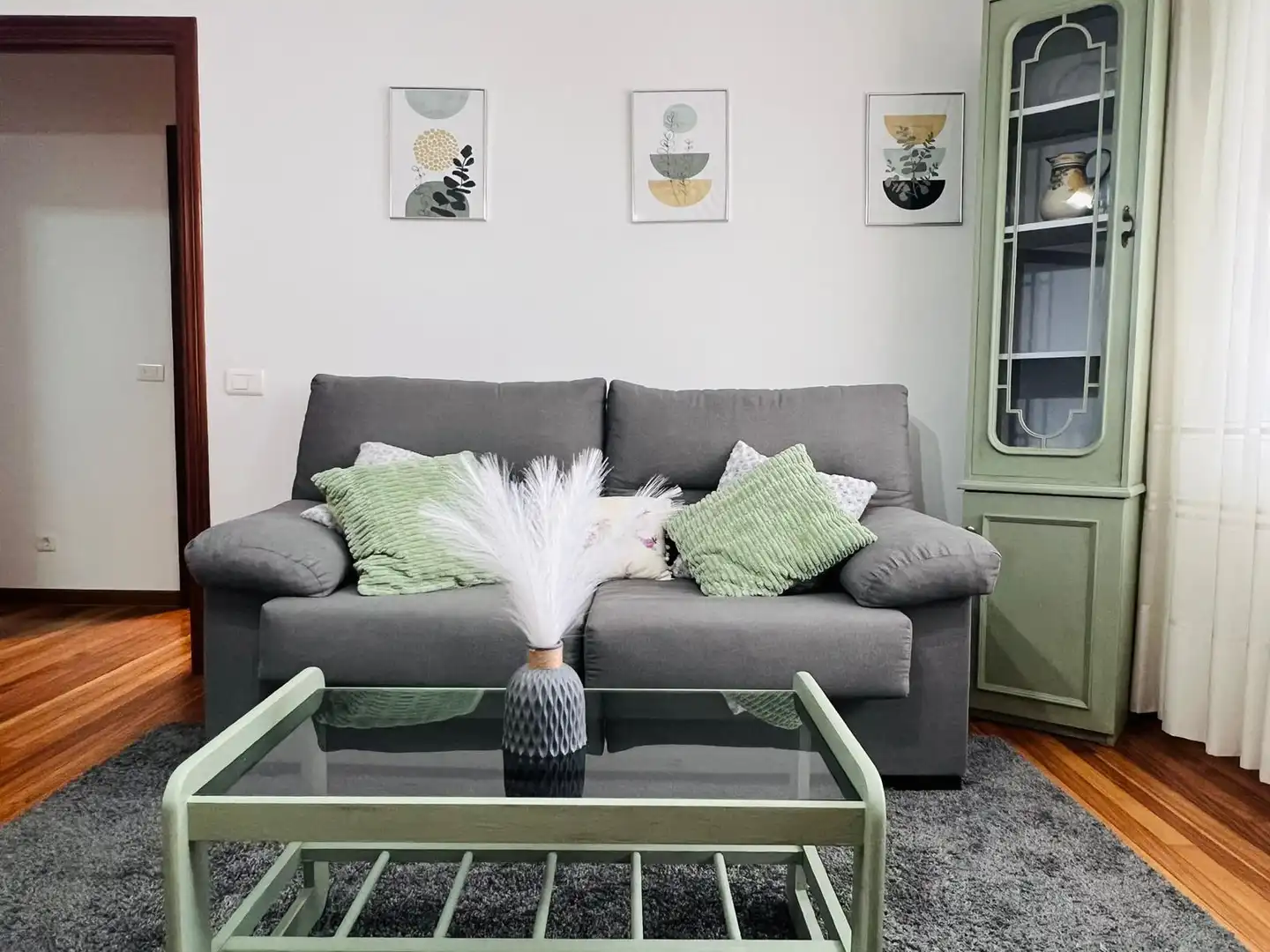 Flat for rent in Costa Nova de Abaixo, 7, Campus Norte - San Caetano Living room of Flat for rent in Santiago de Compostela with Heating, Storage room and Furnished