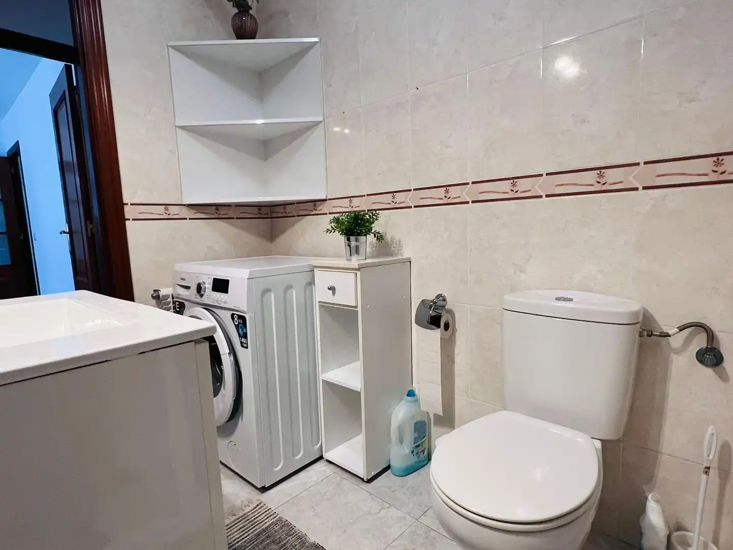 Flat for rent in Costa Nova de Abaixo, 7, Campus Norte - San Caetano Bathroom of Flat for rent in Santiago de Compostela with Heating, Storage room and Furnished
