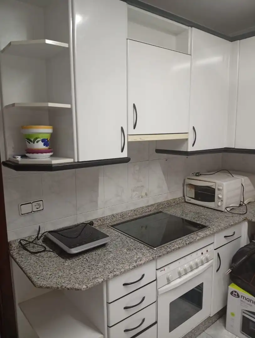 Flat for sale in Calle Alfredo Agosti, 12, Flores de Sil - La Placa Kitchen of Flat for sale in Ponferrada with Heating and Furnished