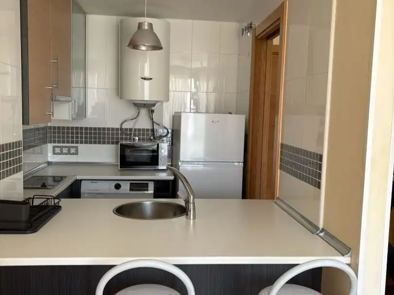 Flat for rent in Calle Moratilla de Henares, 11, Ensanche de Vallecas - La Gavia Kitchen of Flat for rent in Madrid with Air Conditioner, Heating and Private garden