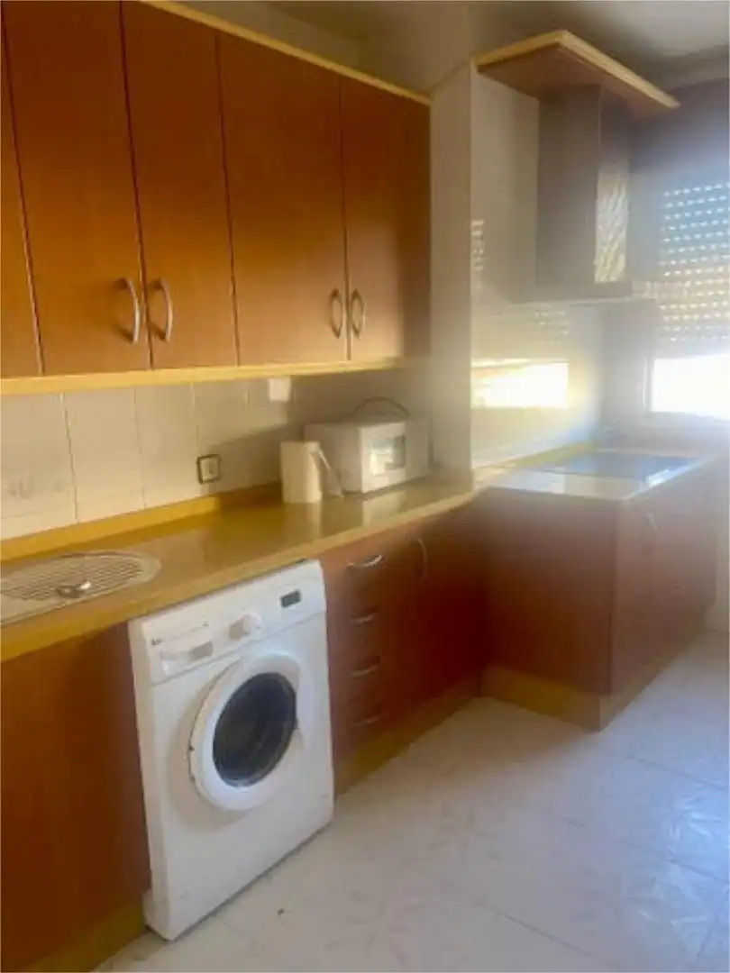 Cuina de Apartament de lloguer en El Ejido amb Moblat