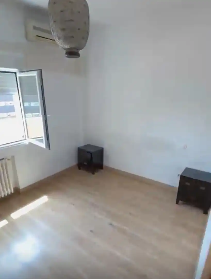 Flat for rent in Calle de Gandía, Adelfas Bedroom of Flat for rent in Madrid with Air Conditioner, Heating and Parquet flooring