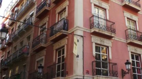 Foto 2 de Piso de alquiler en Calle de Muñoz, 5, Casco Antiguo - Sta. Cruz - Ayuntamiento, Alicante / Alacant