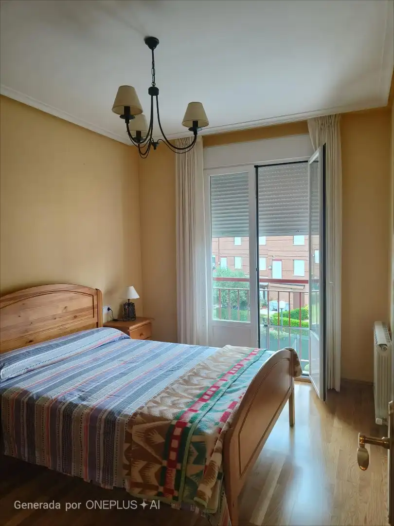 Casa o chalet en venta en Calle San José, 58, Alesanco Habitación de Casa o chalet en venta en Alesanco con Terraza y Balcón