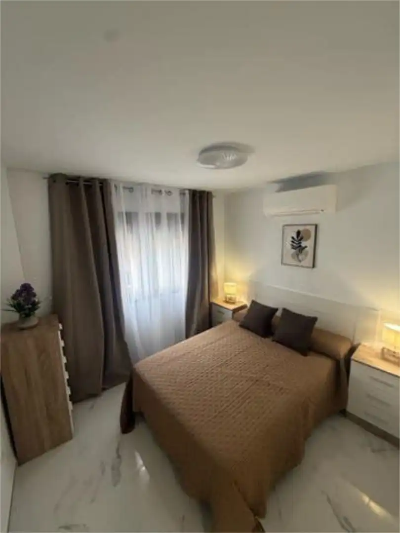 Dormitori de Apartament de lloguer en Candelaria amb Terrassa i Moblat