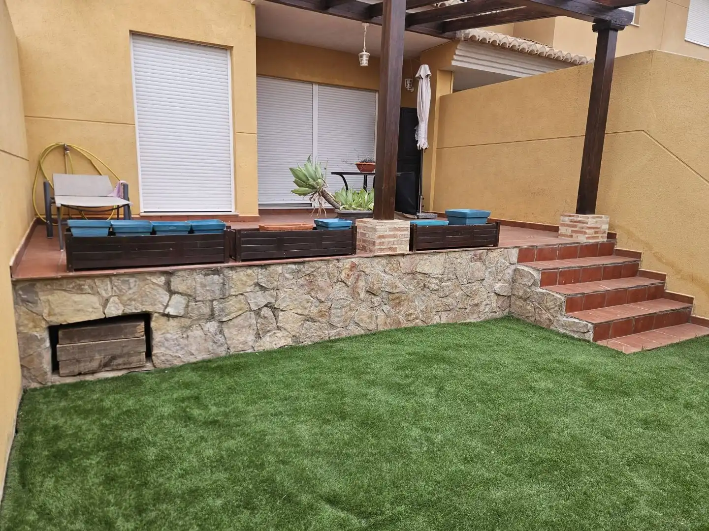Detached homes for rent in Calle Gertrudis Anglesola, 9, Centro Terrace of Detached homes for rent in Bétera with Air Conditioner, Heating and Private garden