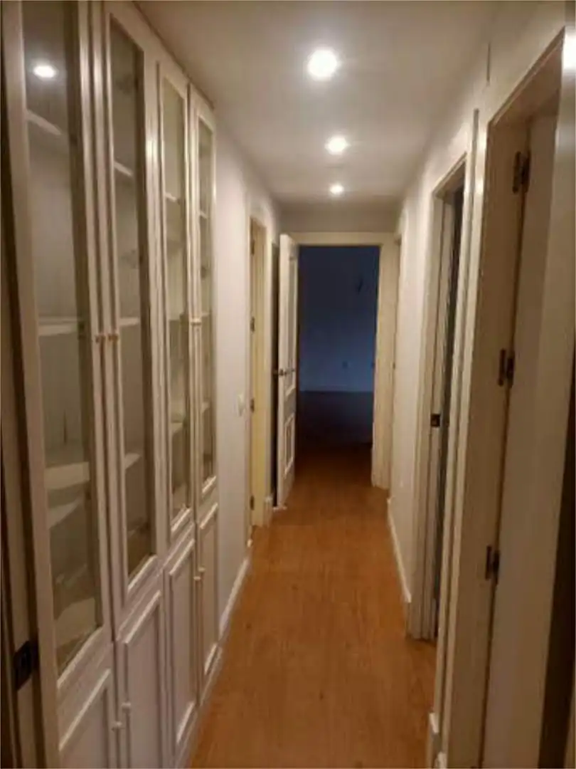 Flat for rent in Sevilla  with Terrace and Storage room