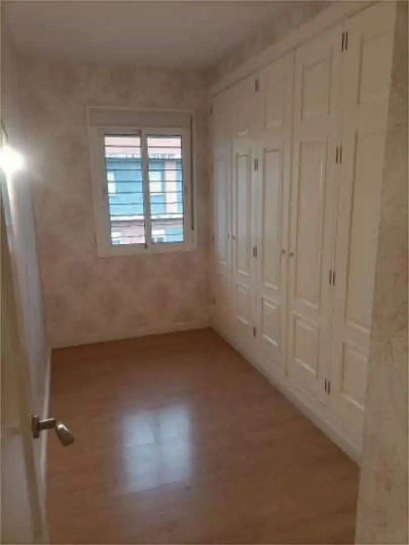 Bedroom of Flat for rent in Sevilla  with Terrace and Storage room