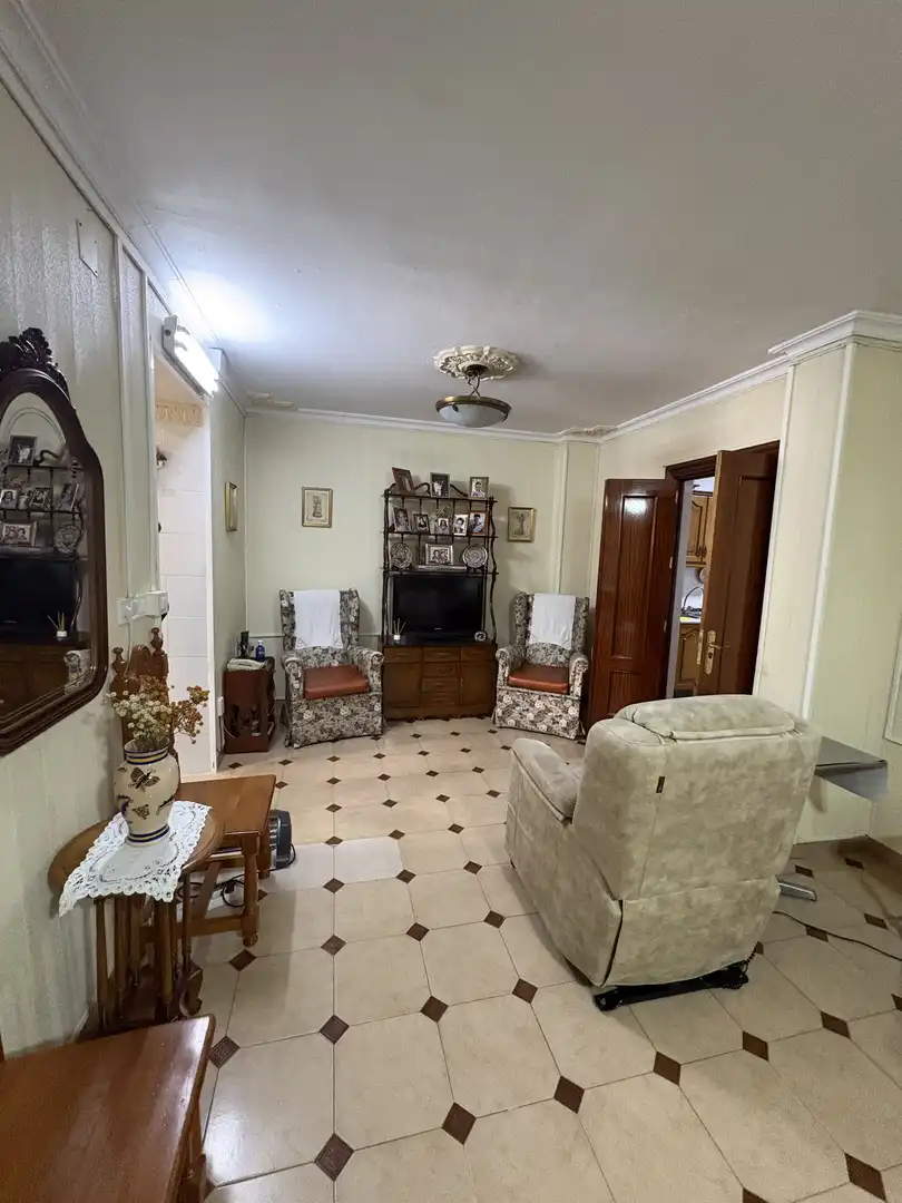 Piso en venta en Calle San Sebastián, 28, Centro - Doña Mercedes Sala de estar de Piso en venta en Dos Hermanas