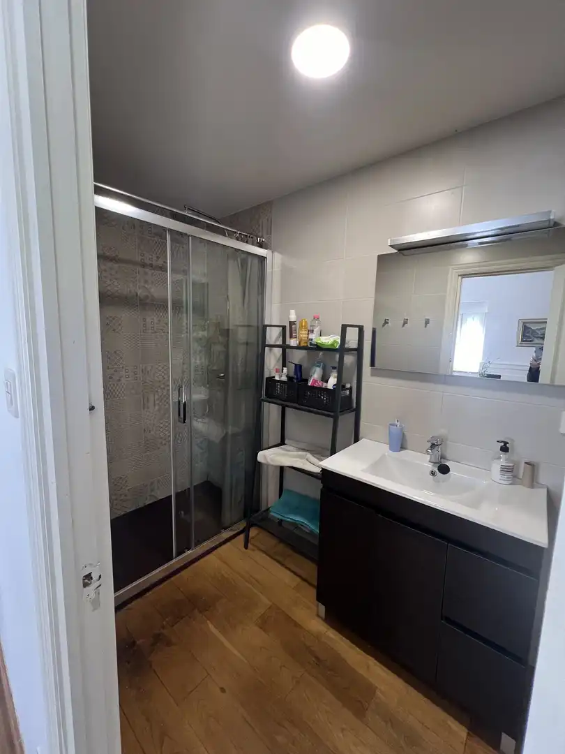 Baño de Piso en venta en Lena con Jardín privado, Terraza y Amueblado