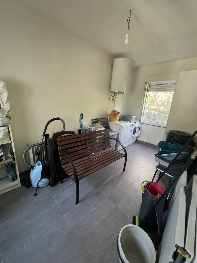 Piso en venta en Lena con Jardín privado, Terraza y Amueblado