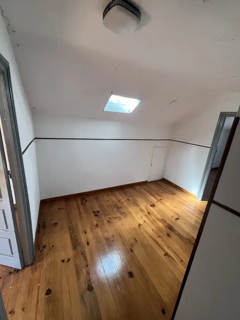 Piso en venta en Lena con Jardín privado, Terraza y Amueblado