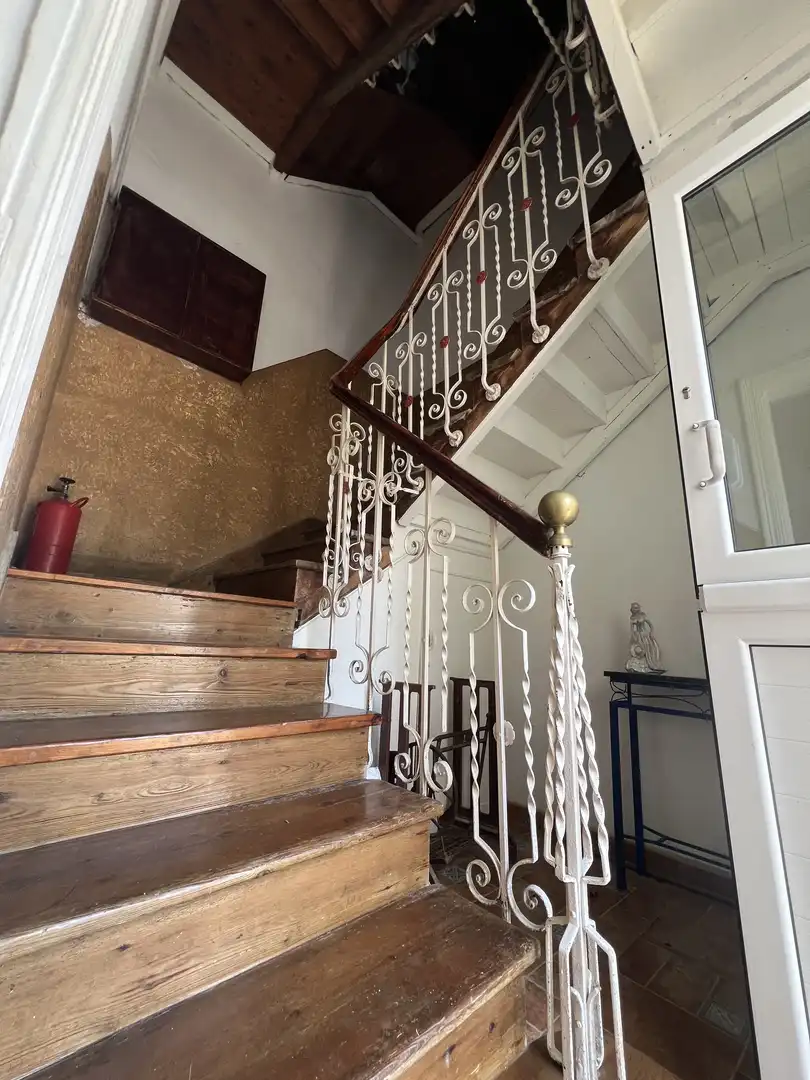 Piso en venta en Lena con Jardín privado, Terraza y Amueblado