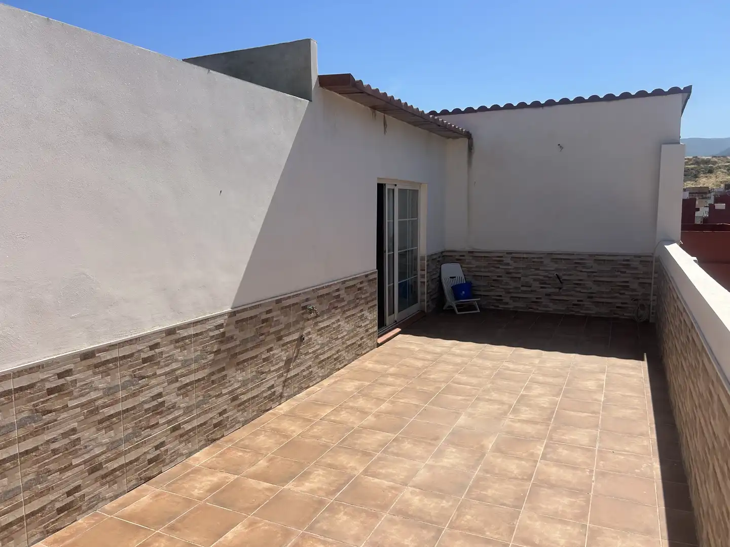 Maisonette zum Verkauf in Calle Jabalón, 24, Pescadores - Saladillo Terrasse von Maisonette zum Verkauf in Algeciras mit Terrasse, Abstellraum und Möbliert