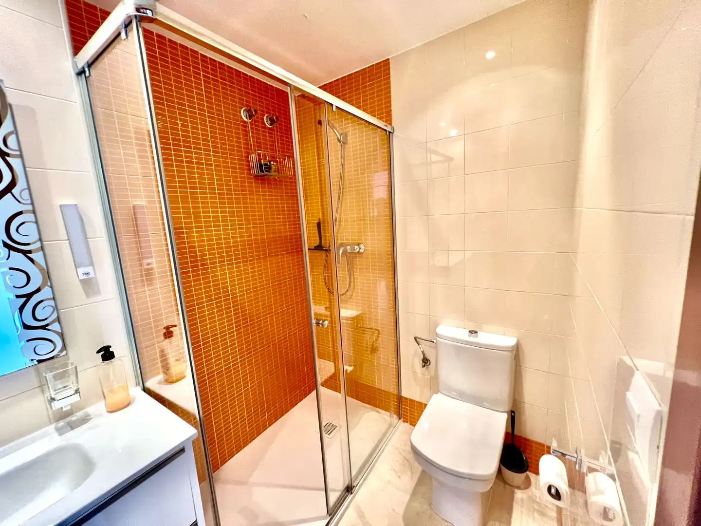 Attic for sale in Carretera de les Marines a Dénia, 51, Les Bassetes - El Marjal Bathroom of Attic for sale in Dénia with Air Conditioner, Heating and Private garden