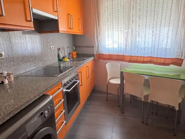 Piso de alquiler en Rúa dos Anxos, 26, Ares Cocina de Piso de alquiler en Ares con Calefacción, Trastero y Amueblado