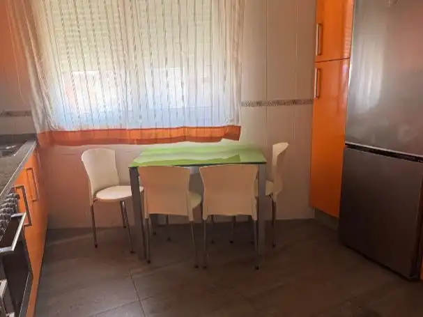 Piso de alquiler en Rúa dos Anxos, 26, Ares Comedor de Piso de alquiler en Ares con Calefacción, Trastero y Amueblado