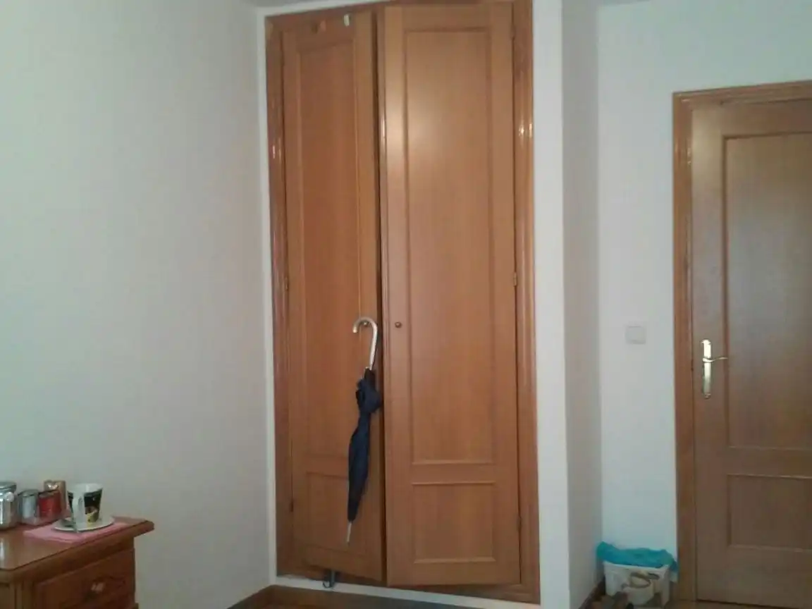 Room in Rúa Carlos Martínez Barbeito Moras, 4, Someso - Matogrande Bedroom of Flat for share in A Coruña Capital with Heating, Parquet flooring and Furnished