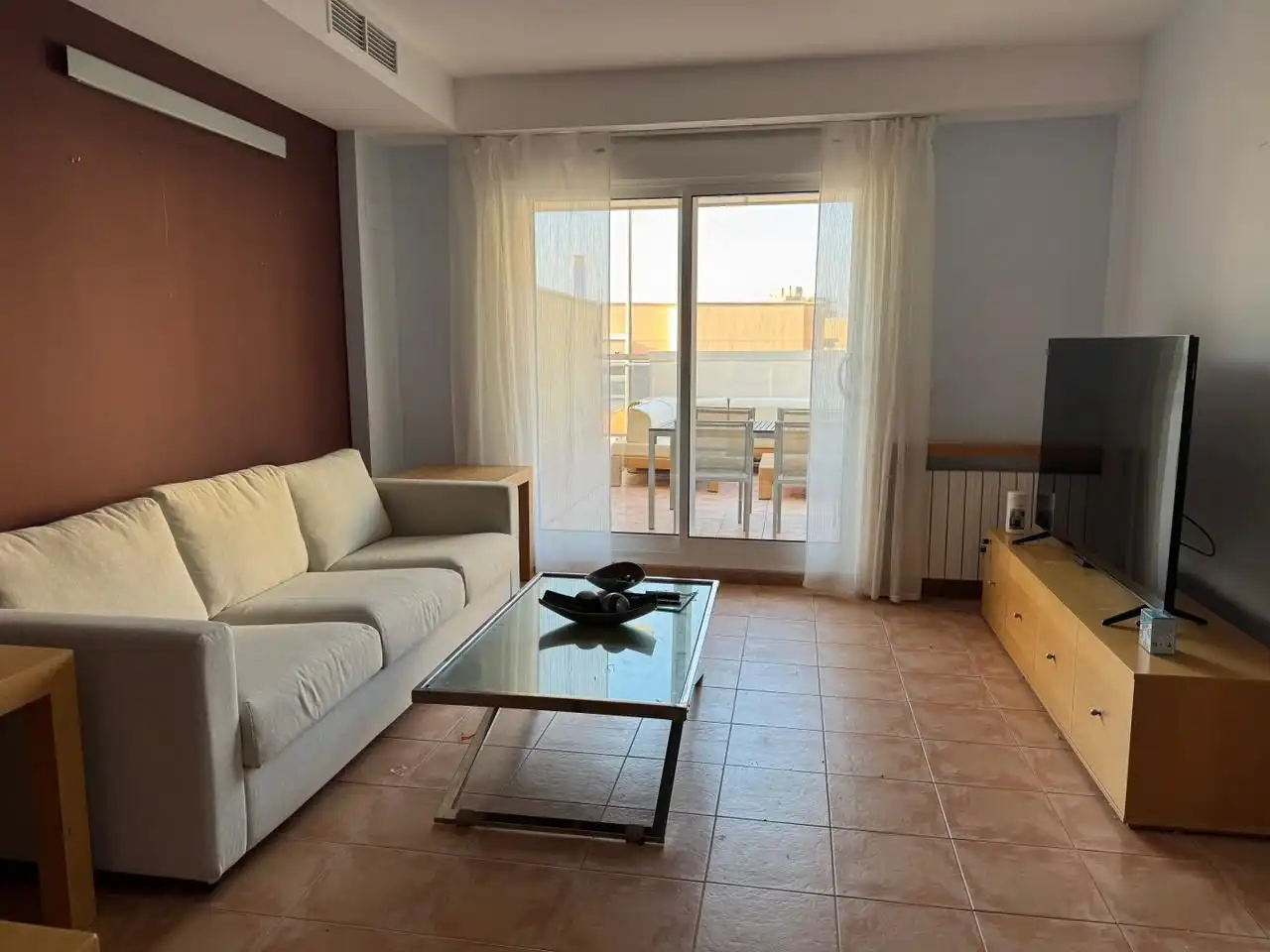 Casa adosada de lloguer a Carrer de la Serra Gelada, 3, Racó
