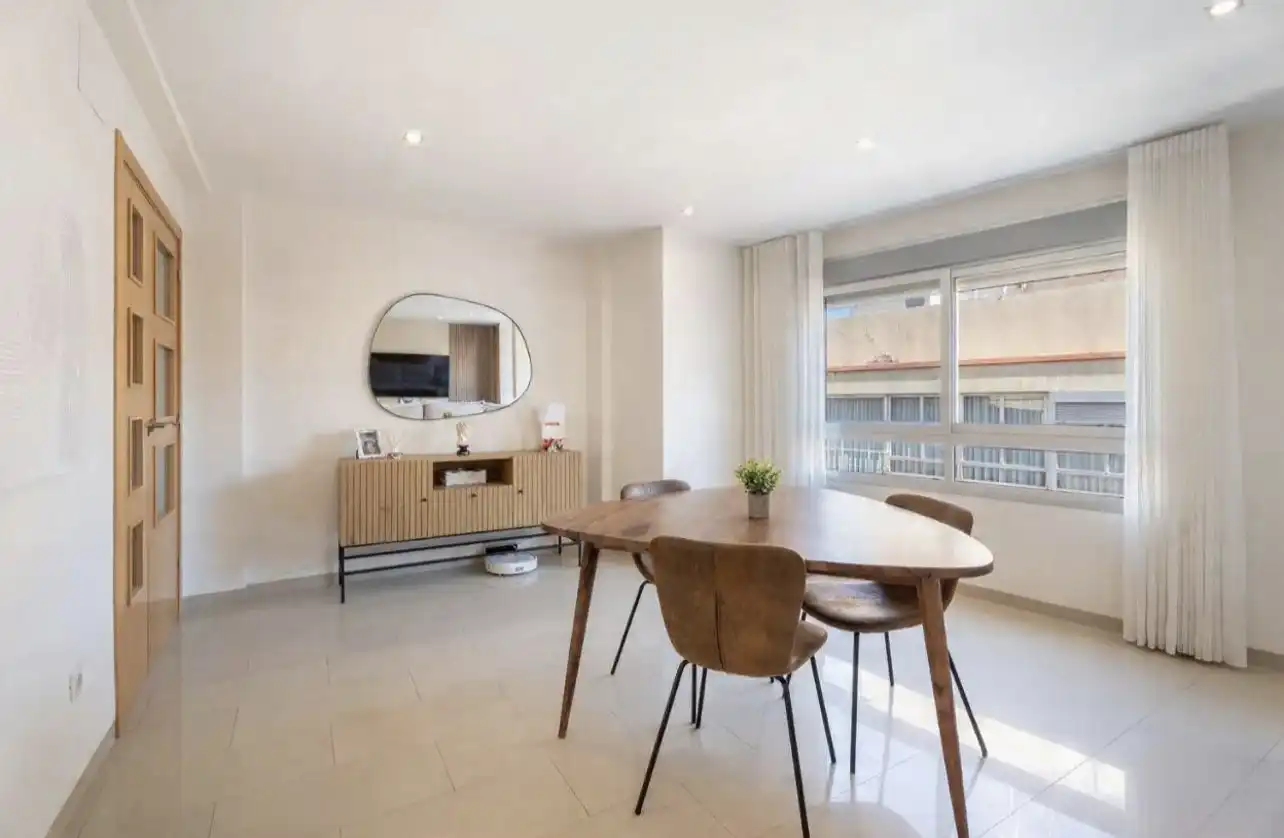 Flat for sale in Carrer Sant Vicent, 19, Centro Dining room of Flat for sale in Burriana / Borriana with Air Conditioner