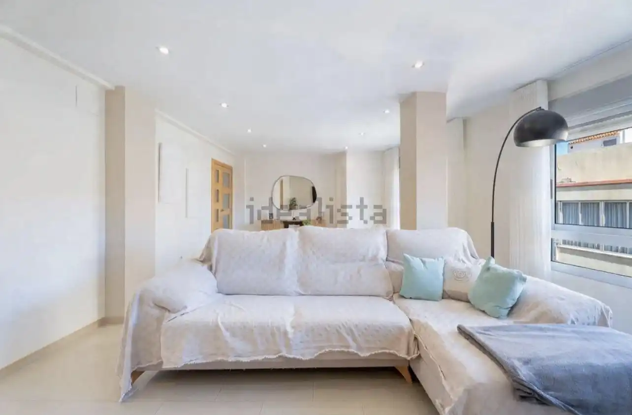 Flat for sale in Carrer Sant Vicent, 19, Centro Living room of Flat for sale in Burriana / Borriana with Air Conditioner