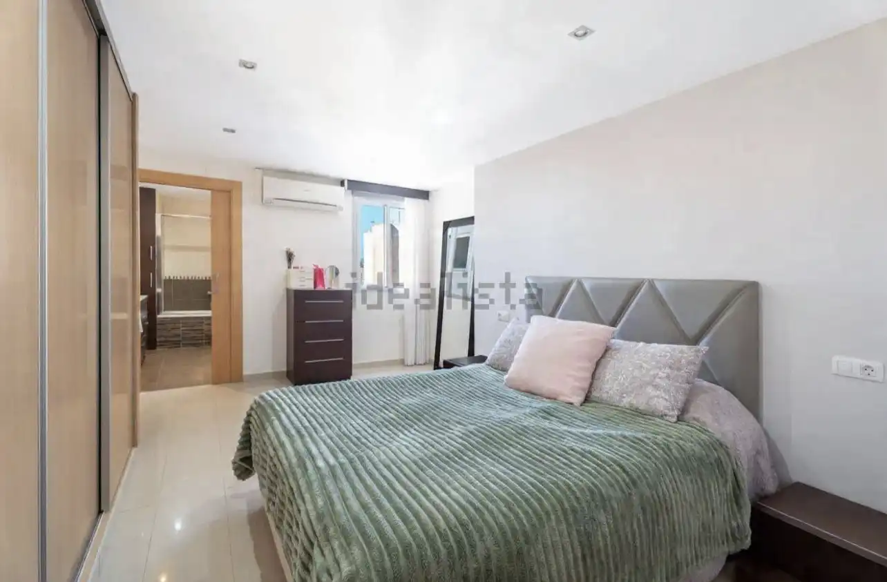 Flat for sale in Carrer Sant Vicent, 19, Centro Bedroom of Flat for sale in Burriana / Borriana with Air Conditioner