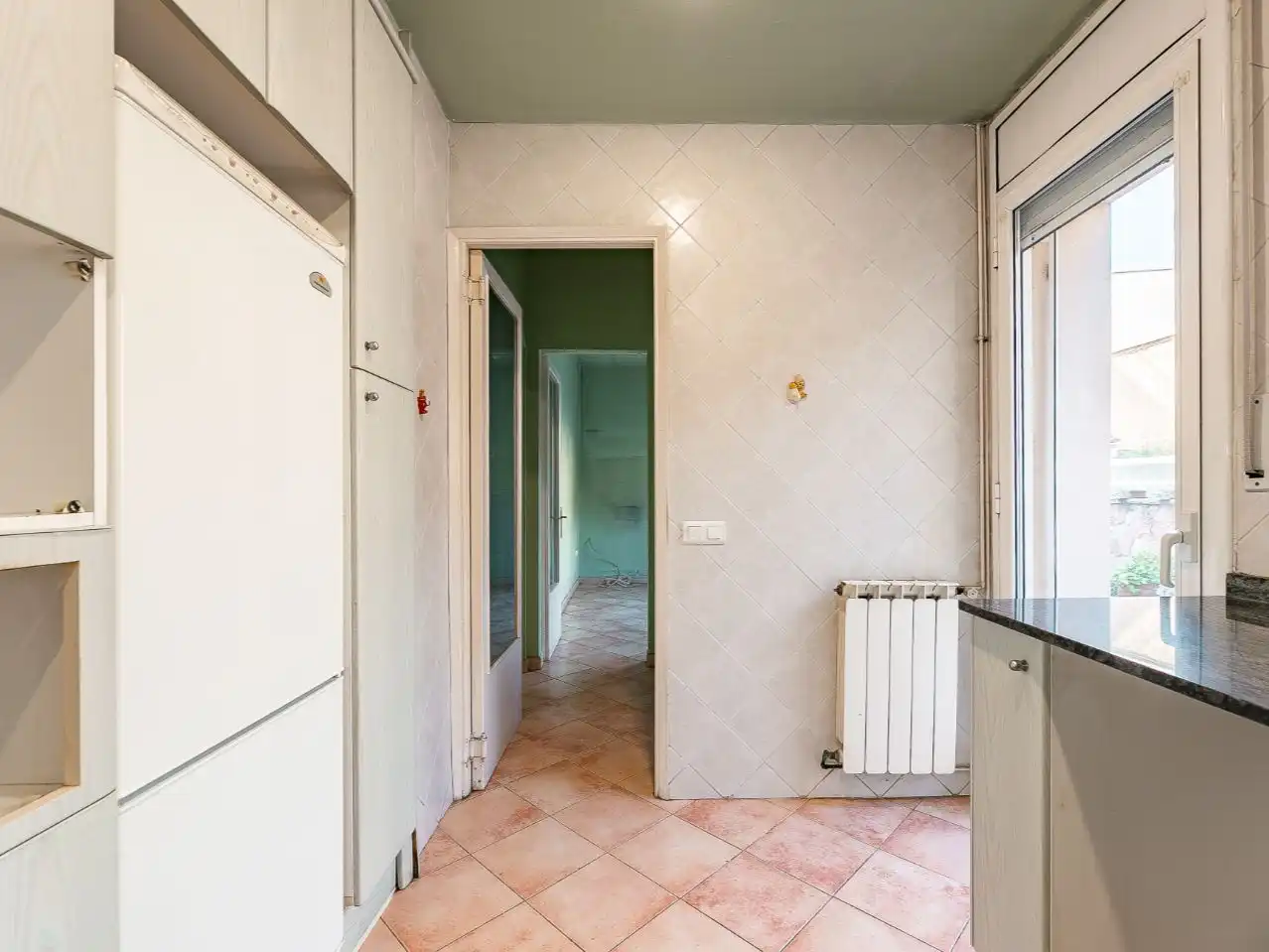Wohnung zum Verkauf in Avinguda Antoni Gaudí, 50, Centre Küche von Wohnung zum Verkauf in Sant Quirze del Vallès mit Terrasse, Schwimmbad und Balkon