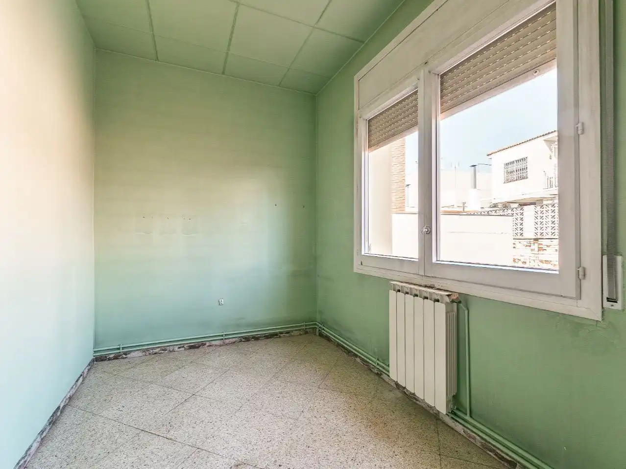 Wohnung zum Verkauf in Avinguda Antoni Gaudí, 50, Centre Schlafzimmer von Wohnung zum Verkauf in Sant Quirze del Vallès mit Terrasse, Schwimmbad und Balkon