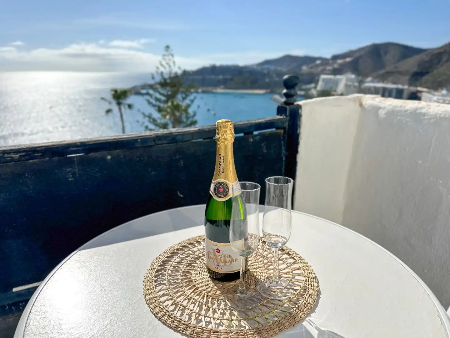 Flat for sale in Avenida los Guaires, 36, Arguineguín Balcony of Flat for sale in Mogán with Terrace, Swimming Pool and Furnished