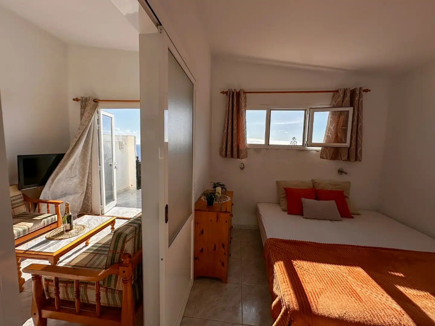 Flat for sale in Avenida los Guaires, 36, Arguineguín Bedroom of Flat for sale in Mogán with Terrace, Swimming Pool and Furnished