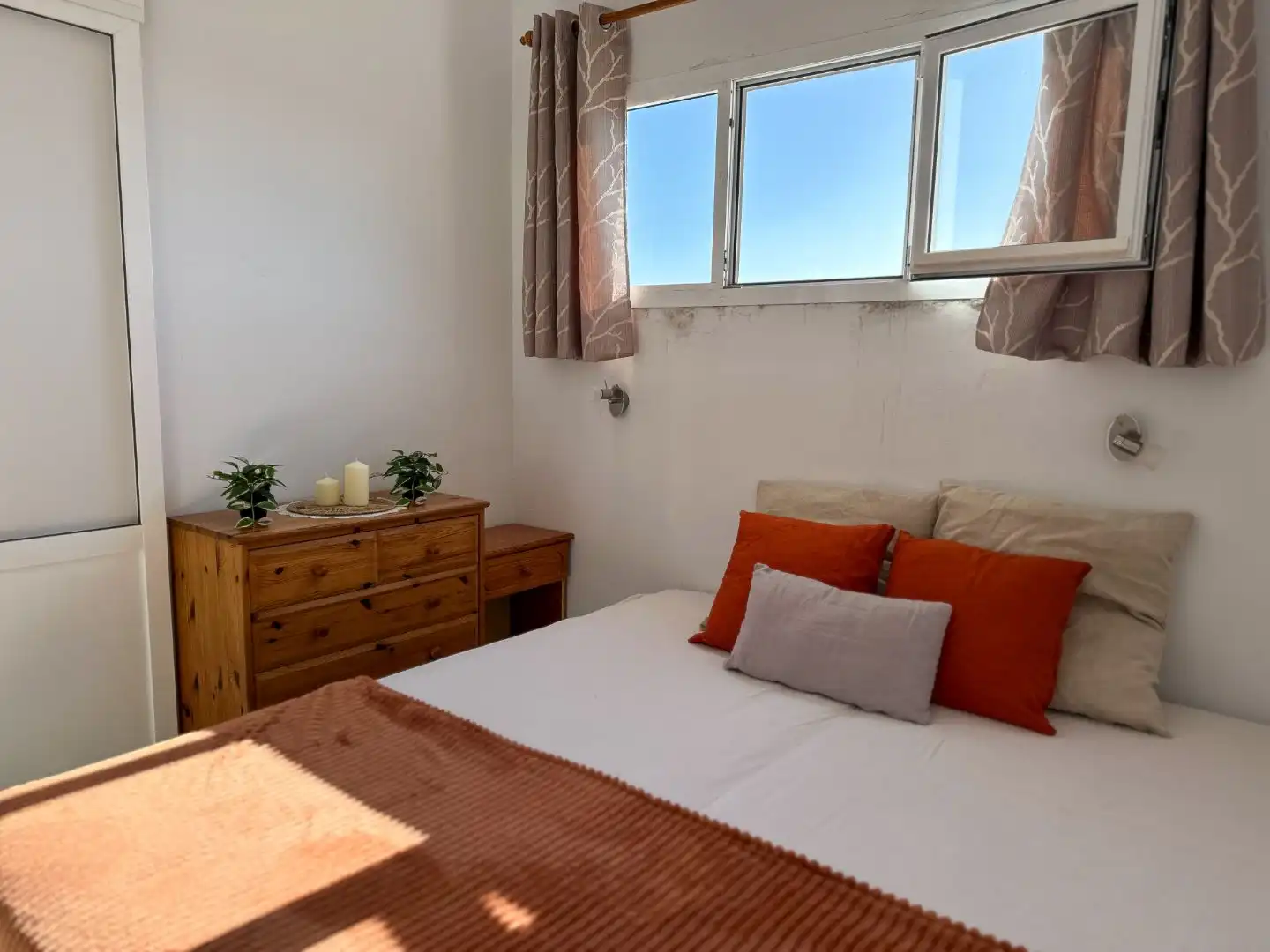 Flat for sale in Avenida los Guaires, 36, Arguineguín Bedroom of Flat for sale in Mogán with Terrace, Swimming Pool and Furnished