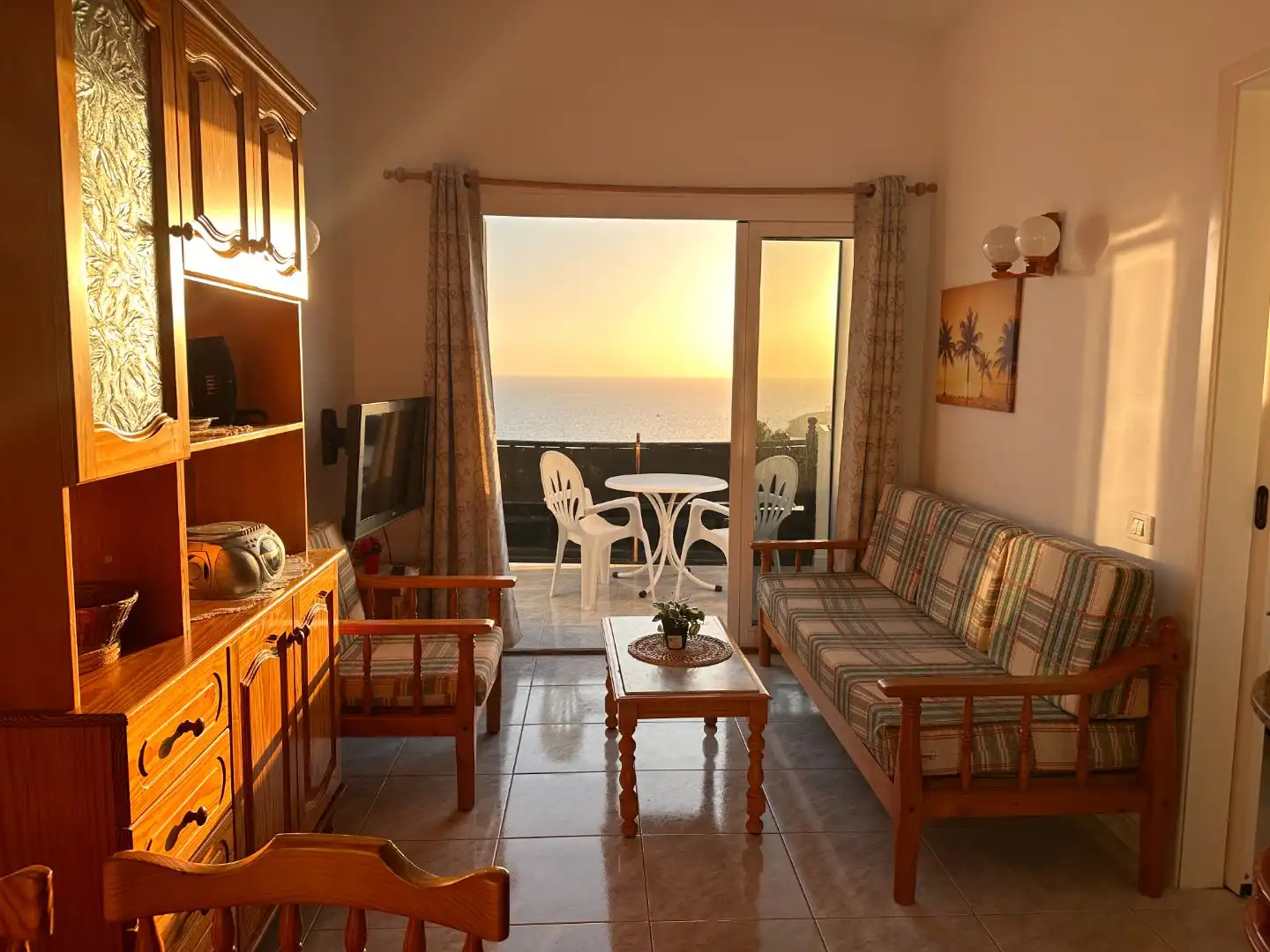 Flat for sale in Avenida los Guaires, 36, Arguineguín Living room of Flat for sale in Mogán with Terrace, Swimming Pool and Furnished