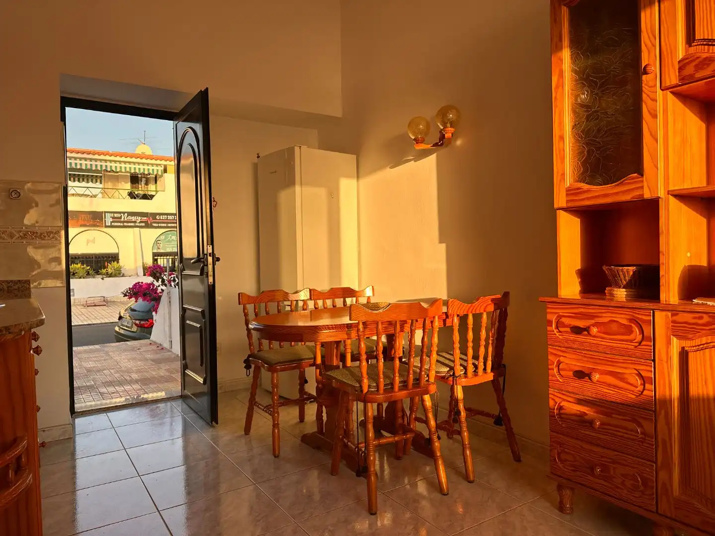 Flat for sale in Avenida los Guaires, 36, Arguineguín Dining room of Flat for sale in Mogán with Terrace, Swimming Pool and Furnished