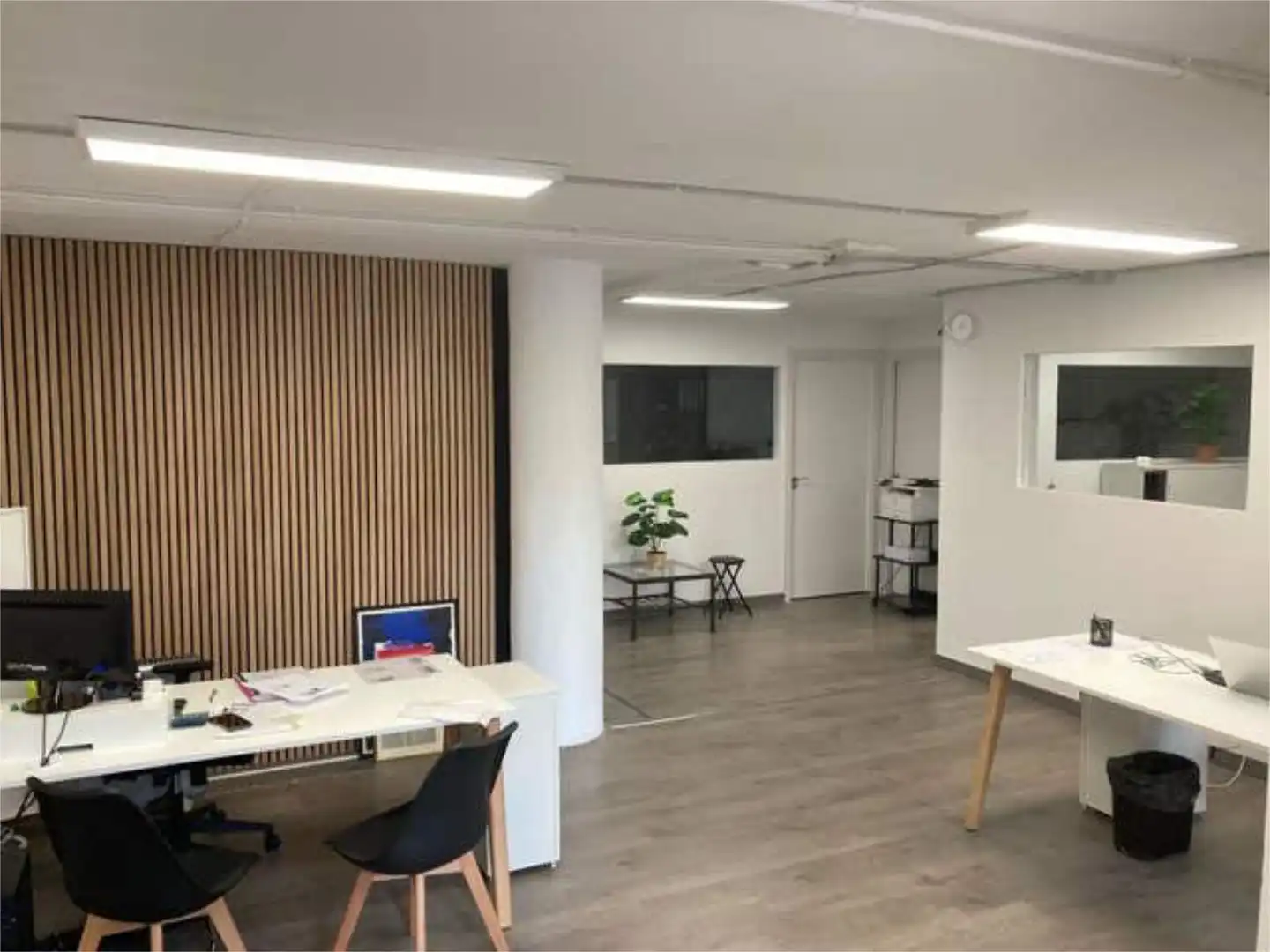 Oficina de alquiler en El Turó de la Peira Oficina de alquiler en Barcelona con Aire acondicionado