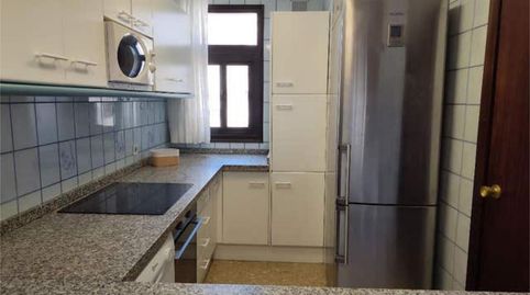 Foto 5 de Piso de alquiler en Playamar - Benyamina, Torremolinos