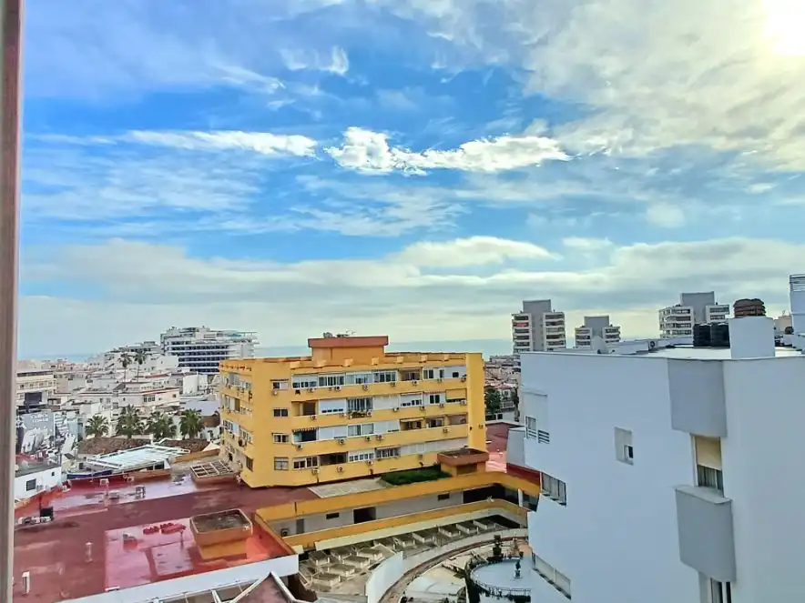 Piso en venta en Calle Europa, 2, Manantiales - Estación de Autobuses Vista exterior de Piso en venta en Torremolinos con Aire acondicionado y Terraza