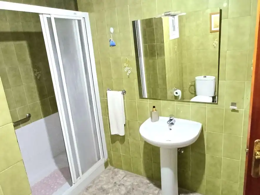 Piso en venta en Calle Europa, 2, Manantiales - Estación de Autobuses Baño de Piso en venta en Torremolinos con Aire acondicionado y Terraza