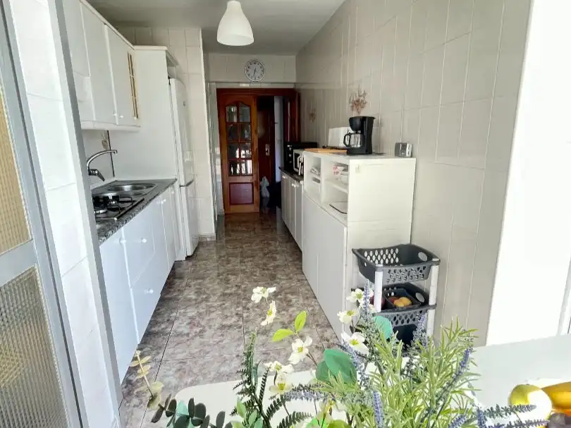 Piso en venta en Calle Europa, 2, Manantiales - Estación de Autobuses Cocina de Piso en venta en Torremolinos con Aire acondicionado y Terraza