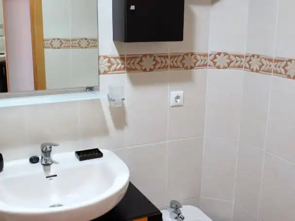 Pis en venda a Zona Concordia Bany de Pis en venda en Burjassot amb Aire condicionat, Calefacció i Aparcament comunitari