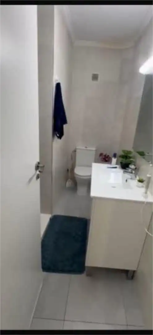 Bathroom of Flat for rent in Valencia