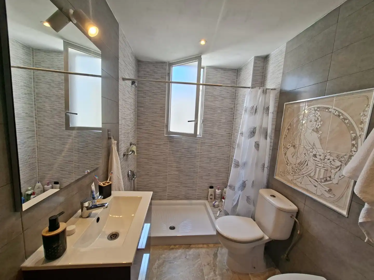 Wohnung zum Verkauf in Calle Cuenca, 1b, Barrio de San Blas Badezimmer von Wohnung zum Verkauf in Alicante / Alacant mit Klimaanlage und Balkon