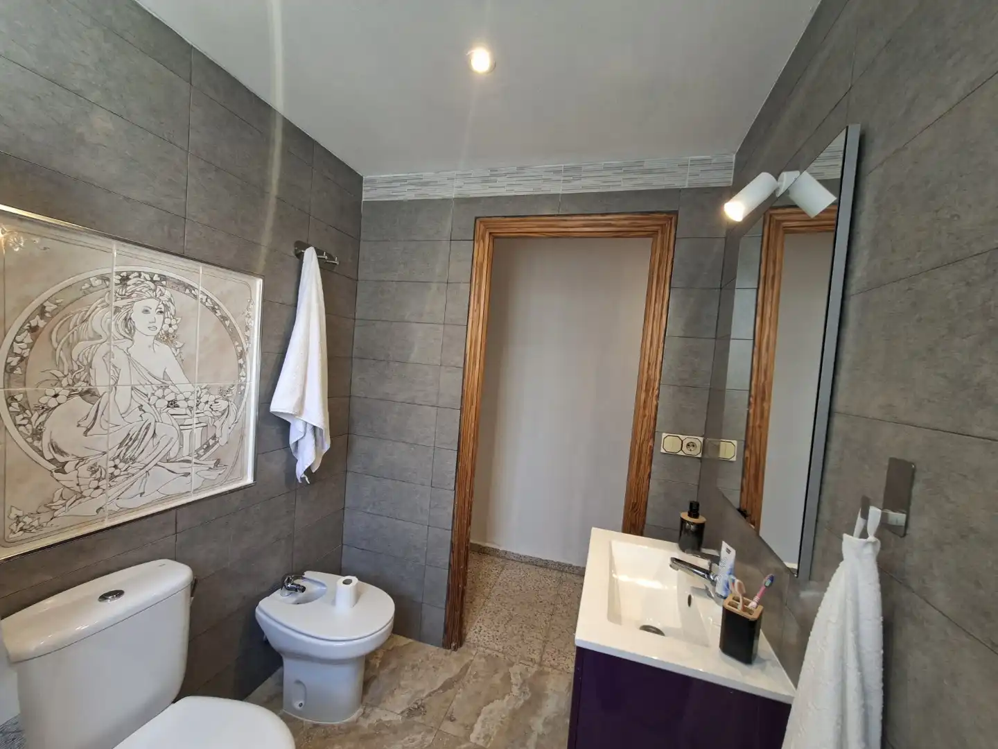 Wohnung zum Verkauf in Calle Cuenca, 1b, Barrio de San Blas Badezimmer von Wohnung zum Verkauf in Alicante / Alacant mit Klimaanlage und Balkon