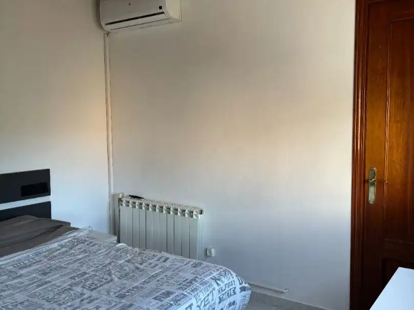 Piso en venta en Calle Lluís Dupont, 20, Callús Habitación de Piso en venta en Callús con Aire acondicionado