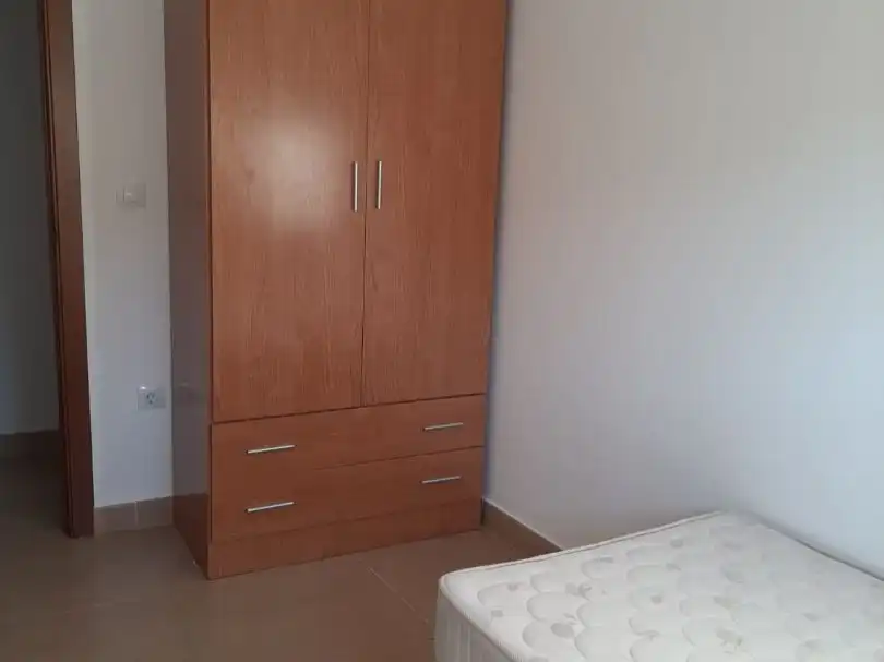 Piso en venta en Calle de Paco León, 5, Cañero