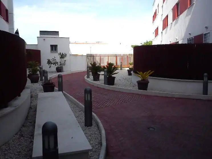 Piso en venta en Calle de Paco León, 5, Cañero