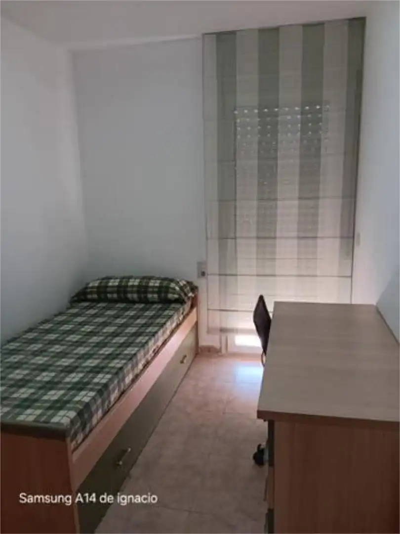 Casa adosada en venta en Casc Antic - Nou Cambrils Habitación de Casa adosada en venta en Cambrils